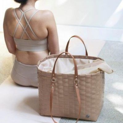 Handed By  +  Witzgall  Geflochtene Taschen aus recyceltem Kunststoff Sehr belastbar und robust – große Farb- und Größenauswahl