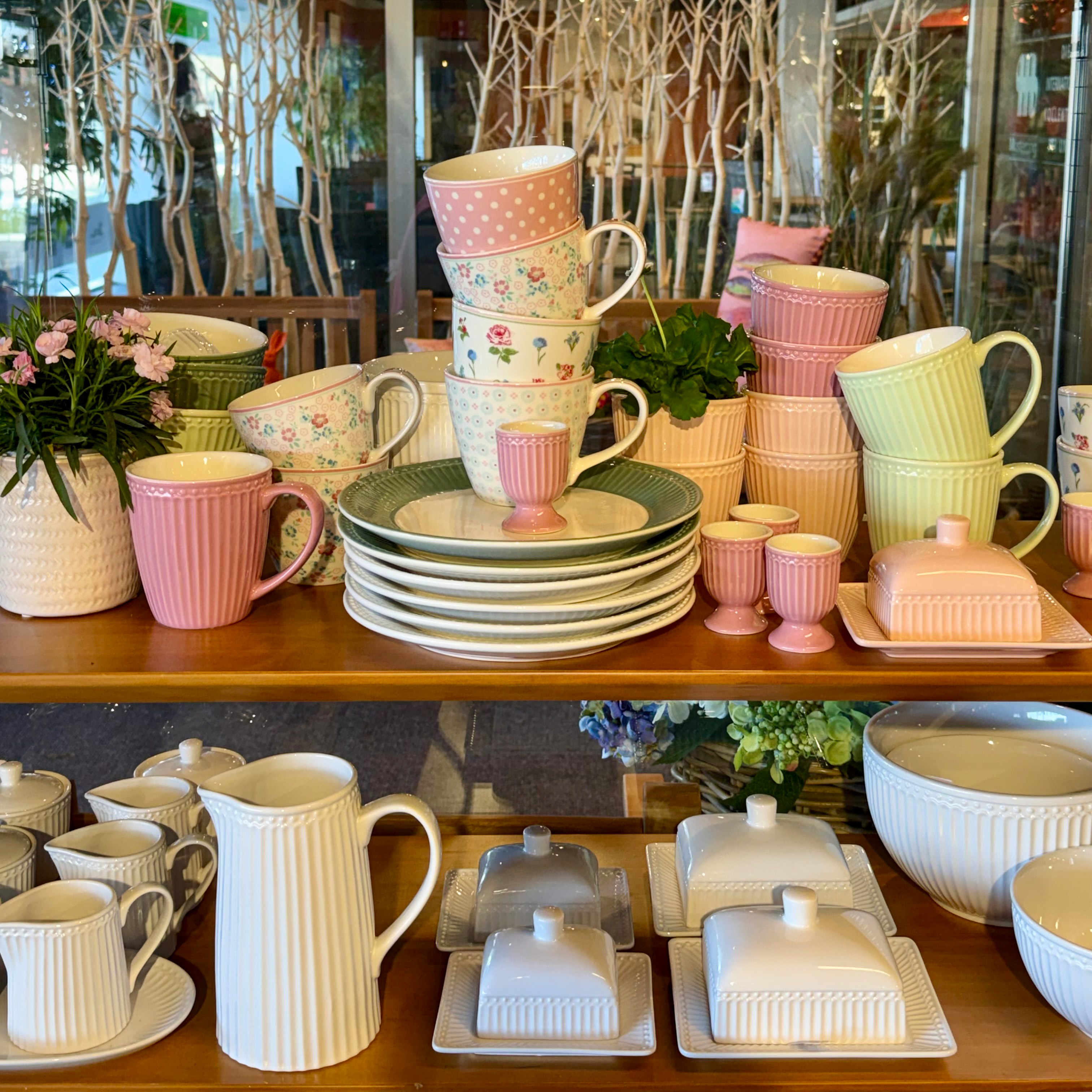Greengate Alice + Stoneware mit verschiedenen Dekoren